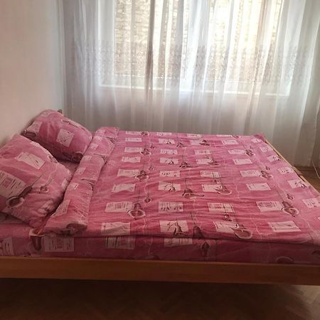 Feel Like Home Guest House Сараево Экстерьер фото