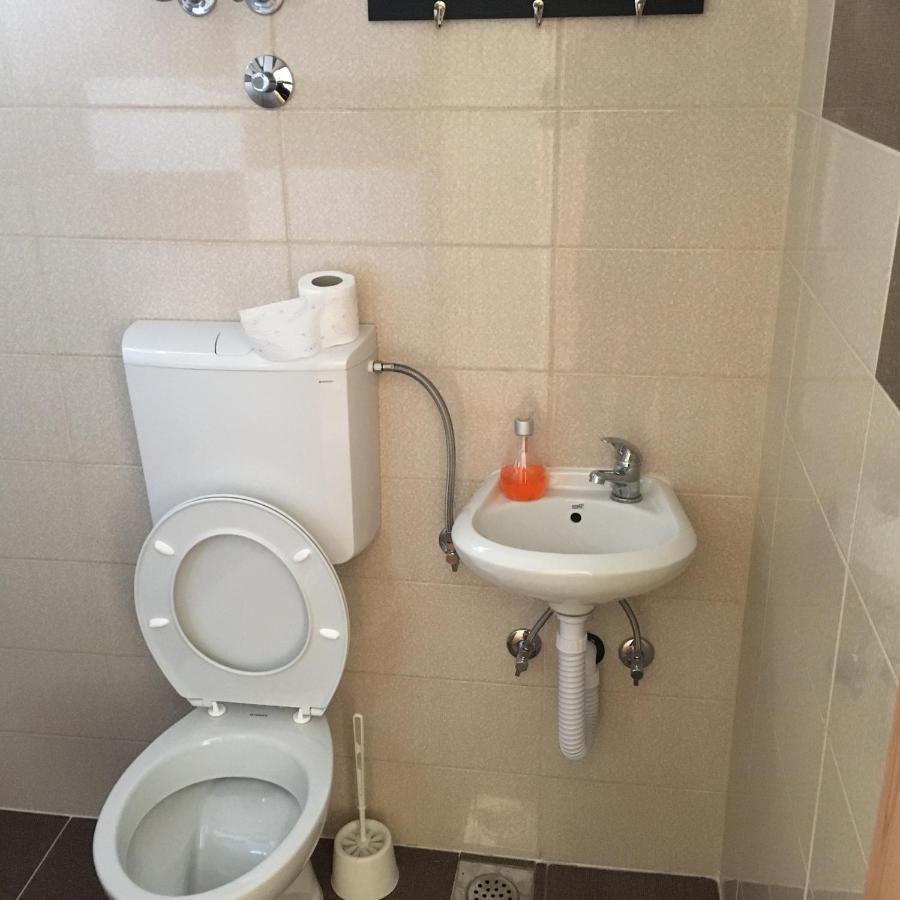 Feel Like Home Guest House Сараево Экстерьер фото