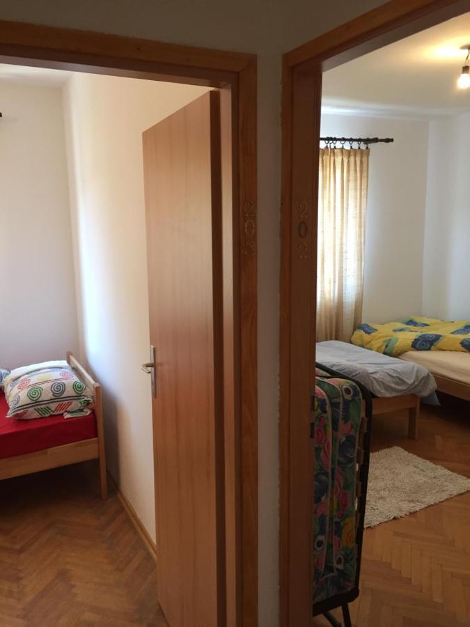 Feel Like Home Guest House Сараево Экстерьер фото