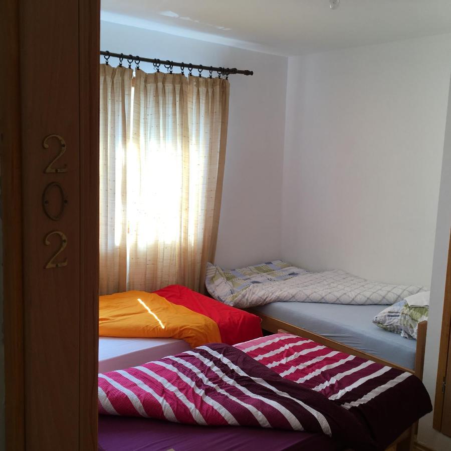 Feel Like Home Guest House Сараево Экстерьер фото
